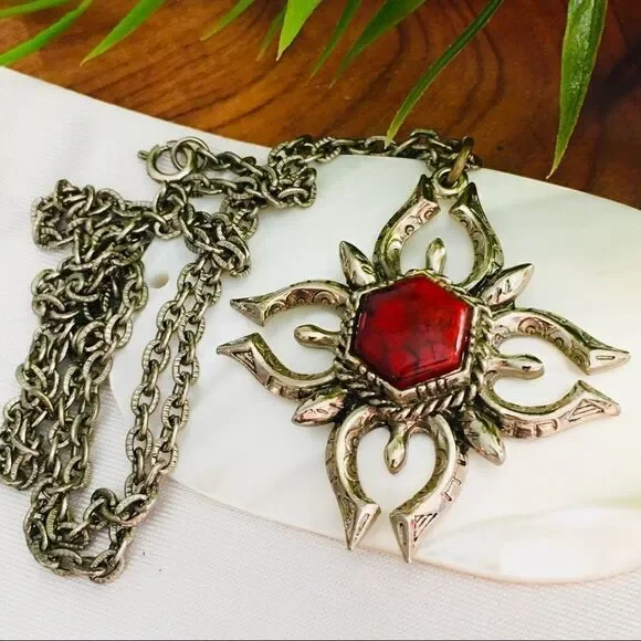ART Maltese Red Cross Pendant Silver Necklace Arthur Pepper Vintage 4305
